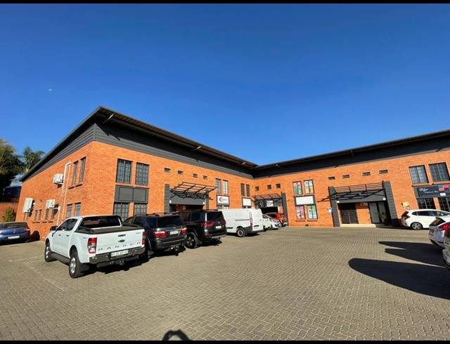 INDUSTRIAL PROPERTY TO RENT IN HENNOPS PARK INDUSTRIAL